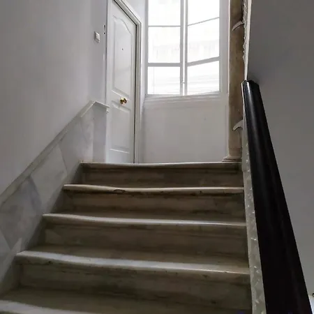 Cadiz Rooms Homestay