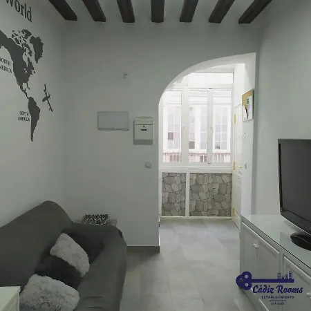 Homestay Cadiz Rooms *