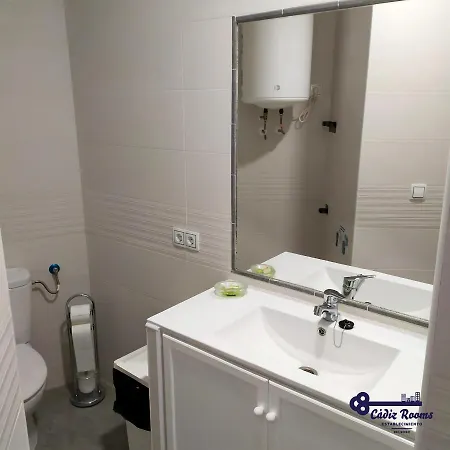 Cadiz Rooms * Cadiz
