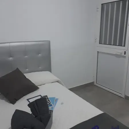 Cadiz Rooms